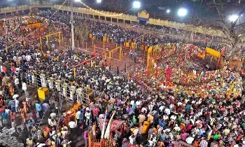 Medaram Jaatara: ఆసియాలోనే అతిపెద్ద గిరిజన జాతర ఎప్పుడంటే.? Medaram Jaatara: ఆసియాలోనే అతిపెద్ద గిరిజన జాతర ఎప్పుడంటే.?