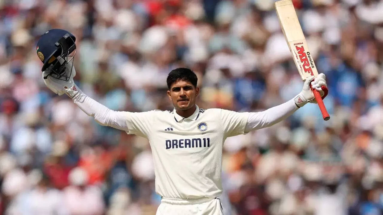 shubman Gill: ఒక్క డబుల్ సెంచరీతో రికార్డుల మోత మోగించిన గిల్ shubman Gill: ఒక్క డబుల్ సెంచరీతో రికార్డుల మోత మోగించిన గిల్