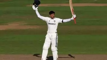 Cricket Test Captain: టెస్ట్ చరిత్రలో కెప్టెన్గా అత్యధిక డబుల్ సెంచరీలు చేసిన బ్యాట్స్మన్ ఎవరు? Cricket Test Captain: టెస్ట్ చరిత్రలో కెప్టెన్గా అత్యధిక డబుల్ సెంచరీలు చేసిన బ్యాట్స్మన్ ఎవరు?