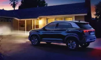 Hyundai Creta : 10ఏళ్లుగా ఇండియాలో క్రెటా జోరు.. హారియర్, స్కార్పియోలను కూడా మరిచిన జనం! Hyundai Creta : 10ఏళ్లుగా ఇండియాలో క్రెటా జోరు.. హారియర్, స్కార్పియోలను కూడా మరిచిన జనం!