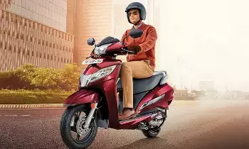 Two Wheeler Sales : కస్టమర్ల మనసులు గెలిచిన కంపెనీ.. ఏకంగా 4 లక్షలకు పైగా టూ-వీలర్ల అమ్మకాలు Two Wheeler Sales : కస్టమర్ల మనసులు గెలిచిన కంపెనీ.. ఏకంగా 4 లక్షలకు పైగా టూ-వీలర్ల అమ్మకాలు