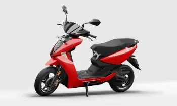 Electric Vehicles : బ్యాటరీ భయం అక్కర్లేదు.. ఏళ్ల తరబడి వచ్చే బెస్ట్ ఎలక్ట్రిక్ స్కూటర్లు ఇవే Electric Vehicles : బ్యాటరీ భయం అక్కర్లేదు.. ఏళ్ల తరబడి వచ్చే బెస్ట్ ఎలక్ట్రిక్ స్కూటర్లు ఇవే