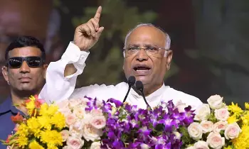 AICC CHIEF : తెలంగాణలో వచ్చినట్లే కేంద్రంలో కూడా అధికారంలోకి వస్తాం.. AICC CHIEF : తెలంగాణలో వచ్చినట్లే కేంద్రంలో కూడా అధికారంలోకి వస్తాం..
