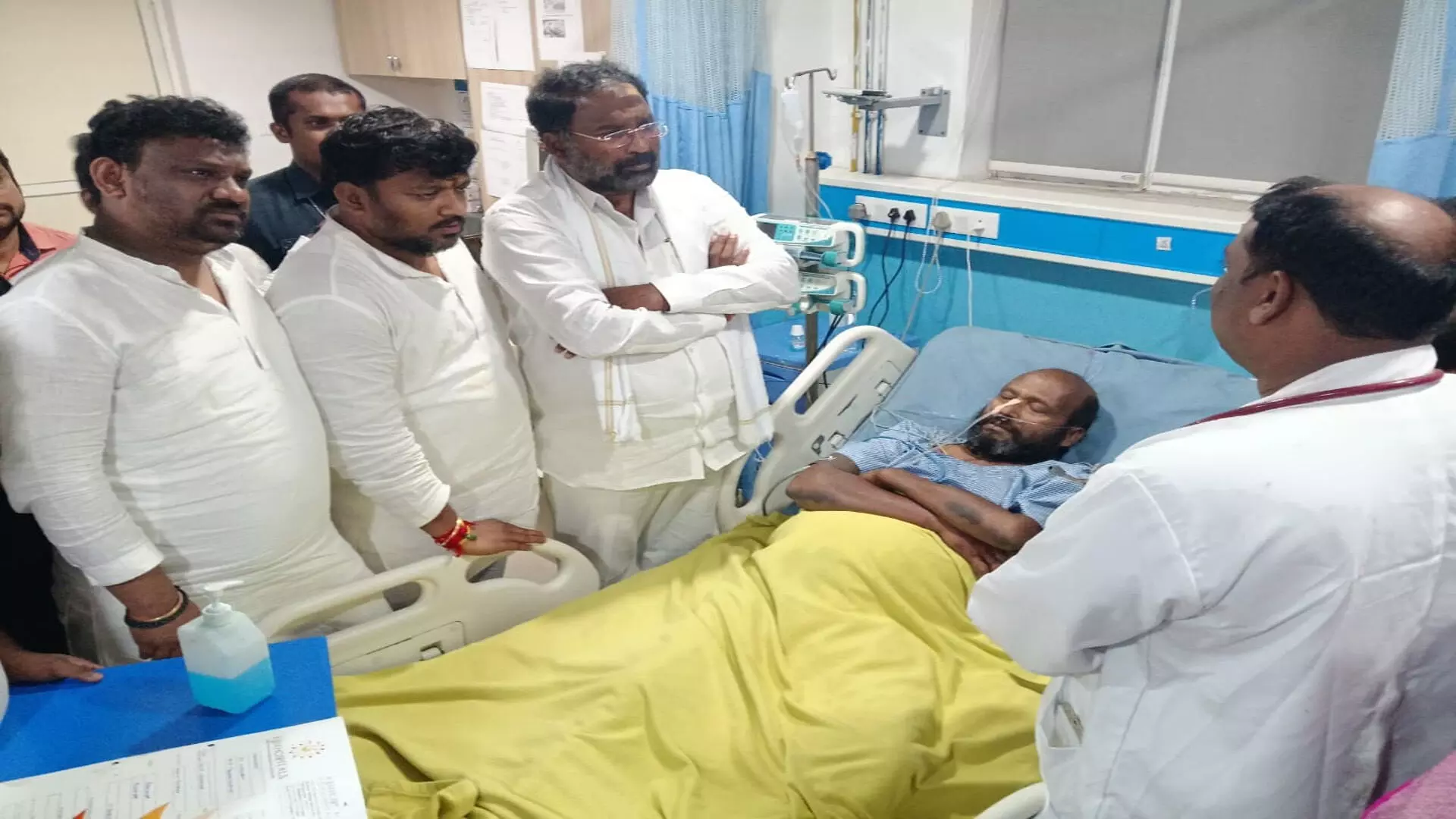 FISH VENKAT : ఫిష్ వెంకట్ ను బతికించుకుంటాం FISH VENKAT : ఫిష్ వెంకట్ ను బతికించుకుంటాం