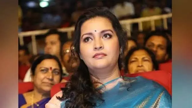 Renu Desai రెండో పెళ్లిపై క్లారిటీ ఇచ్చిన నటి రేణు దేశాయ్ Renu Desai రెండో పెళ్లిపై క్లారిటీ ఇచ్చిన నటి రేణు దేశాయ్