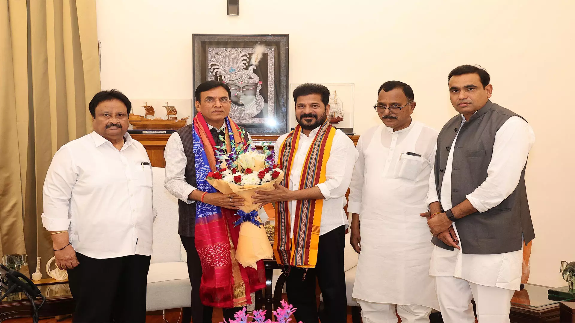 జాతీయ అంతర్జాతీయ క్రీడాపోటీలు నిర్వహించడానికి అవకాశం ఇవ్వండి జాతీయ అంతర్జాతీయ క్రీడాపోటీలు నిర్వహించడానికి అవకాశం ఇవ్వండి