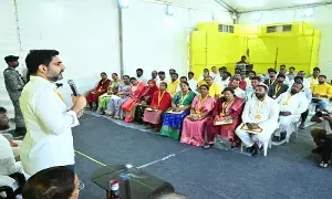 TDP MEETING : నెలాఖరులోగా మార్కెట్, దేవాలయాల కమిటీలను భర్తీచేస్తాం TDP MEETING : నెలాఖరులోగా మార్కెట్, దేవాలయాల కమిటీలను భర్తీచేస్తాం