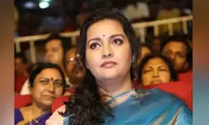 Renu Desai రెండో పెళ్లిపై క్లారిటీ ఇచ్చిన నటి రేణు దేశాయ్ Renu Desai రెండో పెళ్లిపై క్లారిటీ ఇచ్చిన నటి రేణు దేశాయ్