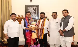 జాతీయ అంతర్జాతీయ క్రీడాపోటీలు నిర్వహించడానికి అవకాశం ఇవ్వండి జాతీయ అంతర్జాతీయ క్రీడాపోటీలు నిర్వహించడానికి అవకాశం ఇవ్వండి