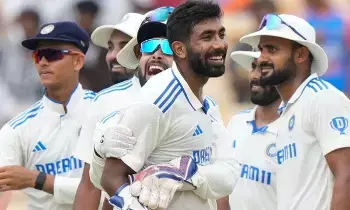 Coach’s Warning to England: అతని ఎదుర్కోవడానికి సిద్ధంగా ఉండండి.. ఇంగ్లాండ్కు కోచ్ వార్నింగ్ Coach’s Warning to England: అతని ఎదుర్కోవడానికి సిద్ధంగా ఉండండి.. ఇంగ్లాండ్కు కోచ్ వార్నింగ్