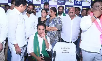 ముఖ్యమంత్రికి మరో ఛాన్స్ ఇస్తున్నా - కేటీఆర్ ముఖ్యమంత్రికి మరో ఛాన్స్ ఇస్తున్నా - కేటీఆర్