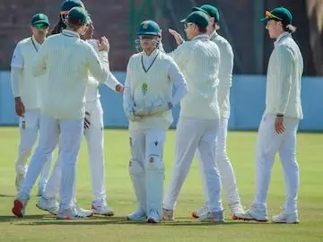 South Africa Creates History: దక్షిణాఫ్రికా రికార్డు.. 136 సంవత్సరాల టెస్ట్ చరిత్రలో తొలిసారిగా South Africa Creates History: దక్షిణాఫ్రికా రికార్డు.. 136 సంవత్సరాల టెస్ట్ చరిత్రలో తొలిసారిగా