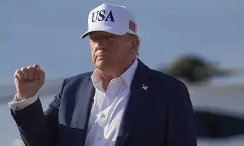 Trump Tariffs : అమెరికా అధ్యక్షుడి మరో దెబ్బ.. 14 దేశాలపై అమెరికా కొత్త దిగుమతి సుంకాలు! Trump Tariffs : అమెరికా అధ్యక్షుడి మరో దెబ్బ.. 14 దేశాలపై అమెరికా కొత్త దిగుమతి సుంకాలు!