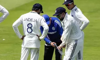 Rishabh Pant Injured: టీమిండియాకు షాక్.. రిషబ్ పంత్ చేతికి గాయం.. Rishabh Pant Injured: టీమిండియాకు షాక్.. రిషబ్ పంత్ చేతికి గాయం..