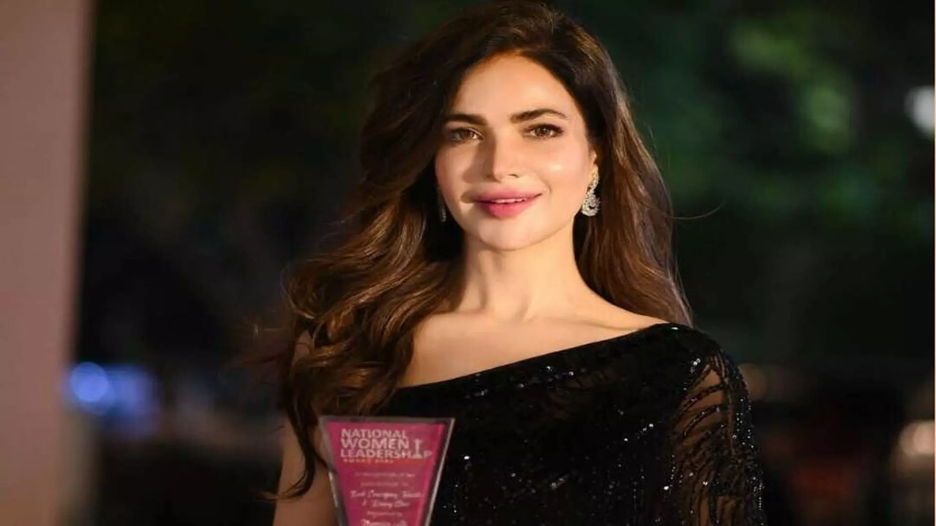 Pakistan TV Actress : ఫ్లాట్లో నటి మృతదేహం Pakistan TV Actress : ఫ్లాట్లో నటి మృతదేహం