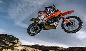 KTM : ఆఫ్ రోడింగ్ ప్రియులకు గుడ్ న్యూస్.. కేటీఎం కొత్త అడ్వెంచర్ బైక్ వచ్చేసింది KTM : ఆఫ్ రోడింగ్ ప్రియులకు గుడ్ న్యూస్.. కేటీఎం కొత్త అడ్వెంచర్ బైక్ వచ్చేసింది