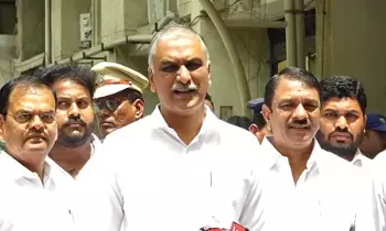 Harish Rao : పీసీఘోష్ కి అదనపు సమాచారం అందించా – హరీష్ రావు Harish Rao : పీసీఘోష్ కి అదనపు సమాచారం అందించా – హరీష్ రావు