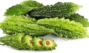 Bitter Gourd: కాకరకాయ వీరికి అమృతం.. ఇక డాక్టర్ అక్కర్లేదు ! Bitter Gourd: కాకరకాయ వీరికి అమృతం.. ఇక డాక్టర్ అక్కర్లేదు !