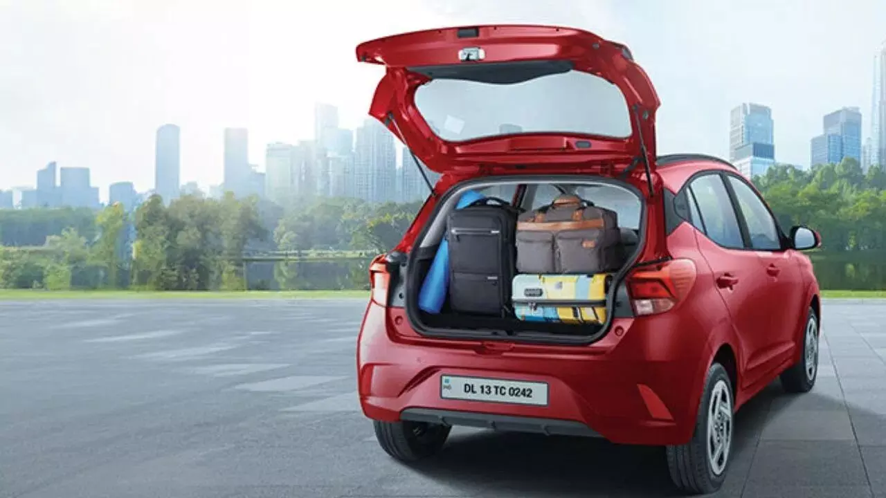 Hyundai : ఈ ఛాన్స్ అస్సలు మిస్ చేసుకోకండి.. రూ.6లక్షల కారుపై ఏకంగా రూ.70వేల తగ్గింపు Hyundai : ఈ ఛాన్స్ అస్సలు మిస్ చేసుకోకండి.. రూ.6లక్షల కారుపై ఏకంగా రూ.70వేల తగ్గింపు