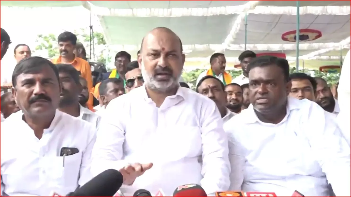 బీసీ జాబితా నుండి ముస్లింలను తీసేస్తారా? లేదా? బీసీ జాబితా నుండి ముస్లింలను తీసేస్తారా? లేదా?