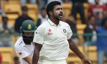 Sunrisers Bowling Coach: సన్ రైజర్స్ బౌలింగ్ కోచ్గా వరుణ్ ఆరోన్ Sunrisers Bowling Coach: సన్ రైజర్స్ బౌలింగ్ కోచ్గా వరుణ్ ఆరోన్