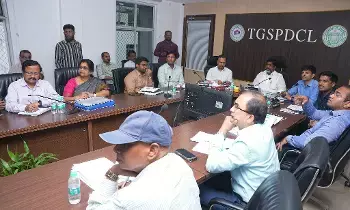 TGSPDCL : విద్యుత్ డిమాండ్ కు అనుగుణంగా సరఫరాకు చర్యలు చేపట్టండి TGSPDCL : విద్యుత్ డిమాండ్ కు అనుగుణంగా సరఫరాకు చర్యలు చేపట్టండి