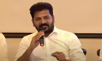 Revanth Reddy : లోక్ సభ ఎన్నికల్లో టిఆర్ఎస్ చనిపోయి బిజెపిని బతికించింది Revanth Reddy : లోక్ సభ ఎన్నికల్లో టిఆర్ఎస్ చనిపోయి బిజెపిని బతికించింది