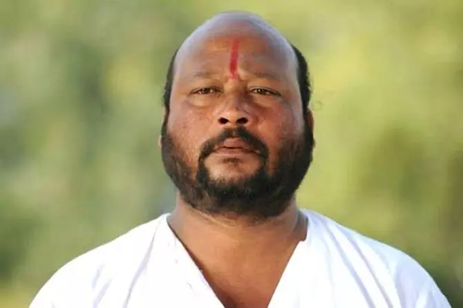 హాస్య నటుడు ఫిష్ వెంకట్ మృతి