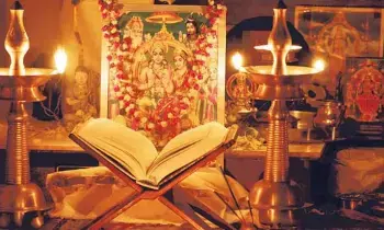 Reading the Ramayana: రామాయణం చదివేటప్పుడు ఈ తప్పులు అస్సలు చేయకూడదు.. Reading the Ramayana: రామాయణం చదివేటప్పుడు ఈ తప్పులు అస్సలు చేయకూడదు..