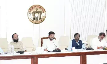 Cm Revanth Reddy : వర్షాల వల్ల ప్రజలకు ఇబ్బందులు రాకుండా చూడండి Cm Revanth Reddy : వర్షాల వల్ల ప్రజలకు ఇబ్బందులు రాకుండా చూడండి