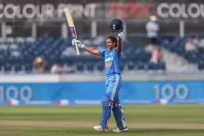 Harmanpreet Kaur Sets New Milestones: అద్భుత సెంచరీతో అదిరే రికార్డులు సృష్టించిన హర్మన్ప్రీత్ కౌర్ Harmanpreet Kaur Sets New Milestones: అద్భుత సెంచరీతో అదిరే రికార్డులు సృష్టించిన హర్మన్ప్రీత్ కౌర్