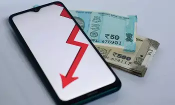 PAN Card : మీ పాన్ నంబర్తో ఎవరైనా లోన్ తీసుకున్నారా? ఇలా తెలుసుకోండి! PAN Card : మీ పాన్ నంబర్తో ఎవరైనా లోన్ తీసుకున్నారా? ఇలా తెలుసుకోండి!