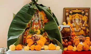 Satyanarayan Vrat Significance: సత్యనారాయణ వ్రతం ఎందుకు చేస్తారు..? వ్రతం ప్రాముఖ్యత గురించి మీకు తెలుసా..? Satyanarayan Vrat Significance: సత్యనారాయణ వ్రతం ఎందుకు చేస్తారు..? వ్రతం ప్రాముఖ్యత గురించి మీకు తెలుసా..?