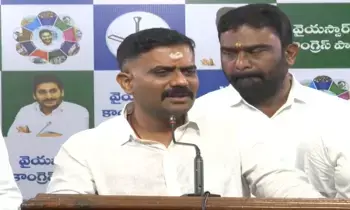 ఎల్లో మీడియా డైరెక్షన్ లో సిట్ దర్యాప్తు ఎల్లో మీడియా డైరెక్షన్ లో సిట్ దర్యాప్తు