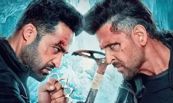 War 2 Trailer: వార్ 2 ట్రైలర్.. హై ఓల్టేజ్ యాక్షన్ War 2 Trailer: వార్ 2 ట్రైలర్.. హై ఓల్టేజ్ యాక్షన్