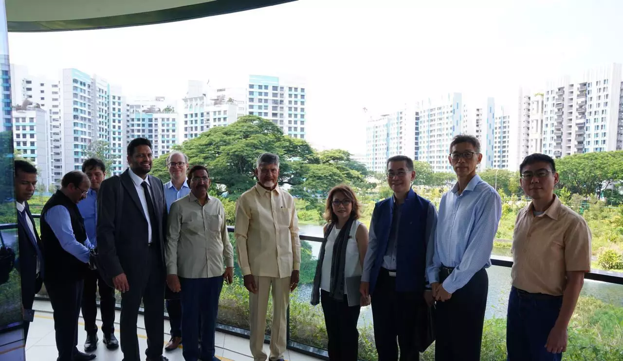 Capital Amaravati Singapore : కొత్త ఆలోచనలు ఆధునికత కలయికే అమరావతి Capital Amaravati Singapore : కొత్త ఆలోచనలు ఆధునికత కలయికే అమరావతి