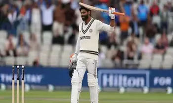 Super Century: సూపర్ సెంచరీ.. సచిన్, ద్రవిడ్, కోహ్లీల సరసన జడేజా Super Century: సూపర్ సెంచరీ.. సచిన్, ద్రవిడ్, కోహ్లీల సరసన జడేజా