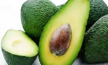 Avocado Fruit: అవకాడోతో గుండె జబ్బులకు చెక్.. ఇంకా ఎన్ని లాభాలో..? Avocado Fruit: అవకాడోతో గుండె జబ్బులకు చెక్.. ఇంకా ఎన్ని లాభాలో..?