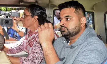 Ex Mp Prajwal Revanna : పనిమనిషిపై అత్యాచారం కేసులో ప్రజ్వల్ రేవణ్ణ దోషే Ex Mp Prajwal Revanna : పనిమనిషిపై అత్యాచారం కేసులో ప్రజ్వల్ రేవణ్ణ దోషే