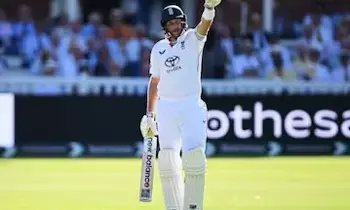 Joe Root Creates History: టెస్ట్ క్రికెట్లో చరిత్ర సృష్టించిన జో రూట్ Joe Root Creates History: టెస్ట్ క్రికెట్లో చరిత్ర సృష్టించిన జో రూట్
