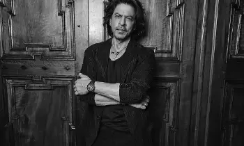 Shah Rukh Khan : 33ఏళ్ల తర్వాత నేషనల్ అవార్డు.. షారూఖ్ ఆస్తులెన్ని కోట్లో తెలుసా ? Shah Rukh Khan : 33ఏళ్ల తర్వాత నేషనల్ అవార్డు.. షారూఖ్ ఆస్తులెన్ని కోట్లో తెలుసా ?
