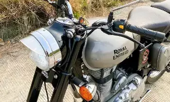 Royal Enfield : బుల్లెట్ బైక్ లే కావాలంటున్న జనం.. జులై నెలలో రికార్డు బ్రేకింగ్ సేల్స్ Royal Enfield : బుల్లెట్ బైక్ లే కావాలంటున్న జనం.. జులై నెలలో రికార్డు బ్రేకింగ్ సేల్స్