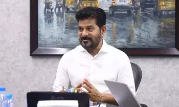 Cm Revanth Reddy : భారీ వర్షాలకు ప్రభుత్వ యంత్రాంగం అప్రమత్తంగా ఉండాలి Cm Revanth Reddy : భారీ వర్షాలకు ప్రభుత్వ యంత్రాంగం అప్రమత్తంగా ఉండాలి