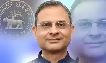 RBI : సామాన్యులకు షాక్.. ఆర్బీఐ వడ్డీ రేట్లు యథాతథం RBI : సామాన్యులకు షాక్.. ఆర్బీఐ వడ్డీ రేట్లు యథాతథం