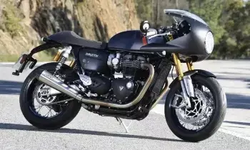 Triumph Thruxton 400 : రాయల్ ఎన్‌ఫీల్డ్‌కు గట్టి పోటీ.. అద్భుతమైన డిజైన్, పవర్‌ఫుల్ ఇంజిన్‌తో కొత్త బైక్