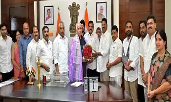 ఆంధ్రప్రదేశ్ లో అరాచక పాలన నడుస్తోంది ఆంధ్రప్రదేశ్ లో అరాచక పాలన నడుస్తోంది