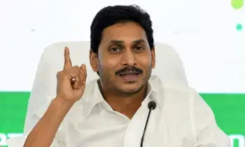 చంద్రబాబు సీయంగా ఉండగా ప్రజాస్వామ్యం డొల్ల మాత్రమే చంద్రబాబు సీయంగా ఉండగా ప్రజాస్వామ్యం డొల్ల మాత్రమే