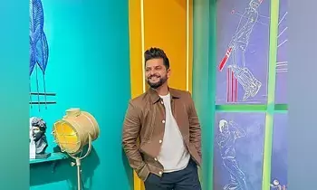 Suresh Raina: మాజీ క్రికెటర్ సురేశ్ రైనాకు ED సమన్లు జారీ Suresh Raina: మాజీ క్రికెటర్ సురేశ్ రైనాకు ED సమన్లు జారీ
