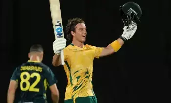 Dewald Brevis: బ్రేవిస్ రికార్డ్ సెంచరీ..సౌతాఫ్రికా గ్రాండ్ విక్టరీ Dewald Brevis: బ్రేవిస్ రికార్డ్ సెంచరీ..సౌతాఫ్రికా గ్రాండ్ విక్టరీ