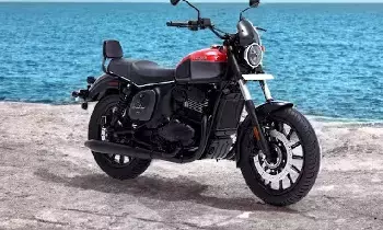 Yezdi Roadster 2025 : రాయల్ ఎన్ ఫీల్డ్కు పోటీగా సరికొత్త యెజ్డీ రోడ్ స్టర్ లాంచ్.. ఫీచర్లు ఇవే Yezdi Roadster 2025 : రాయల్ ఎన్ ఫీల్డ్కు పోటీగా సరికొత్త యెజ్డీ రోడ్ స్టర్ లాంచ్.. ఫీచర్లు ఇవే